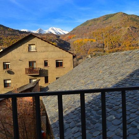 Apartament Comfortable Amb Vistes I Centric By Rural D'Aneu Астеррі-д'Анеу Екстер'єр фото