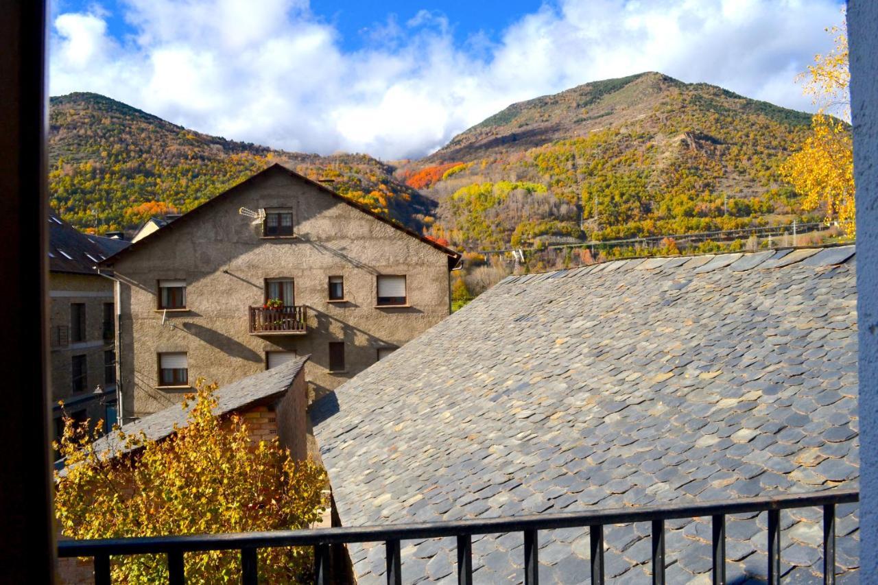 Apartament Comfortable Amb Vistes I Centric By Rural D'Aneu Астеррі-д'Анеу Екстер'єр фото