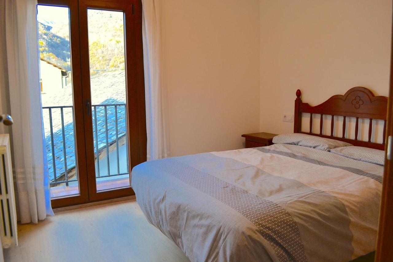 Apartament Comfortable Amb Vistes I Centric By Rural D'Aneu Астеррі-д'Анеу Екстер'єр фото