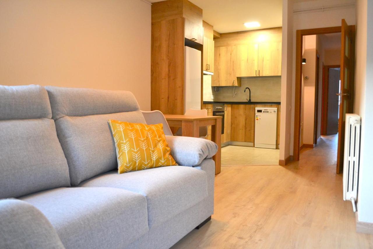 Apartament Comfortable Amb Vistes I Centric By Rural D'Aneu Астеррі-д'Анеу Екстер'єр фото