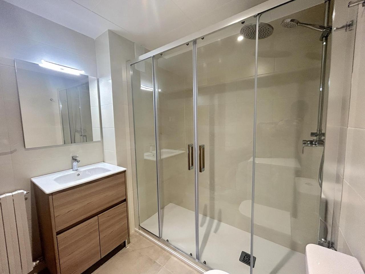 Apartament Comfortable Amb Vistes I Centric By Rural D'Aneu Астеррі-д'Анеу Екстер'єр фото